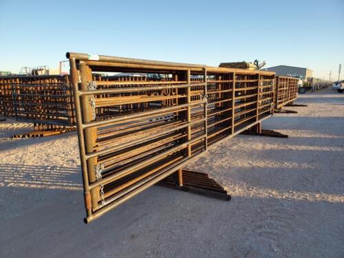 (8) 24' Freestanding Cattle Panels one with 8' Gate