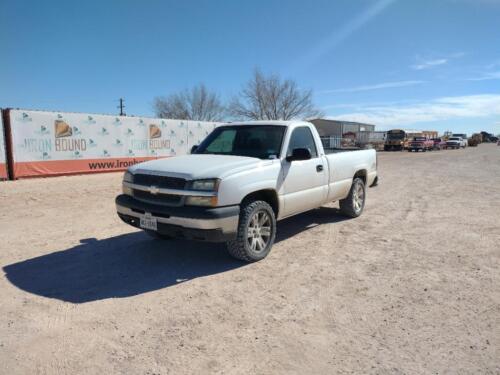 2004 Chevrolet Silverado Pickup Truck