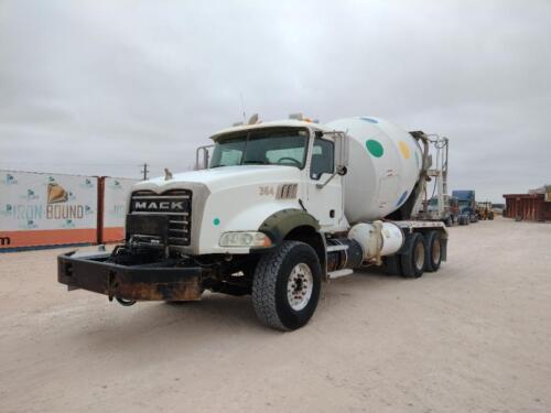 2004 Mack CT713 Granite Cement Mixer Truck