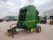 John Deere 467 Round Baler