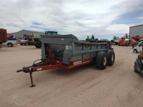 Hesston S431 Manure Spreader