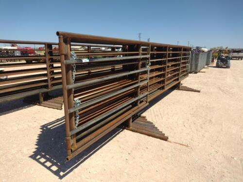 (10) 24' Freestanding Cattle Panels one with 8' Gate