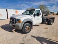 2005 Ford F-550 Truck