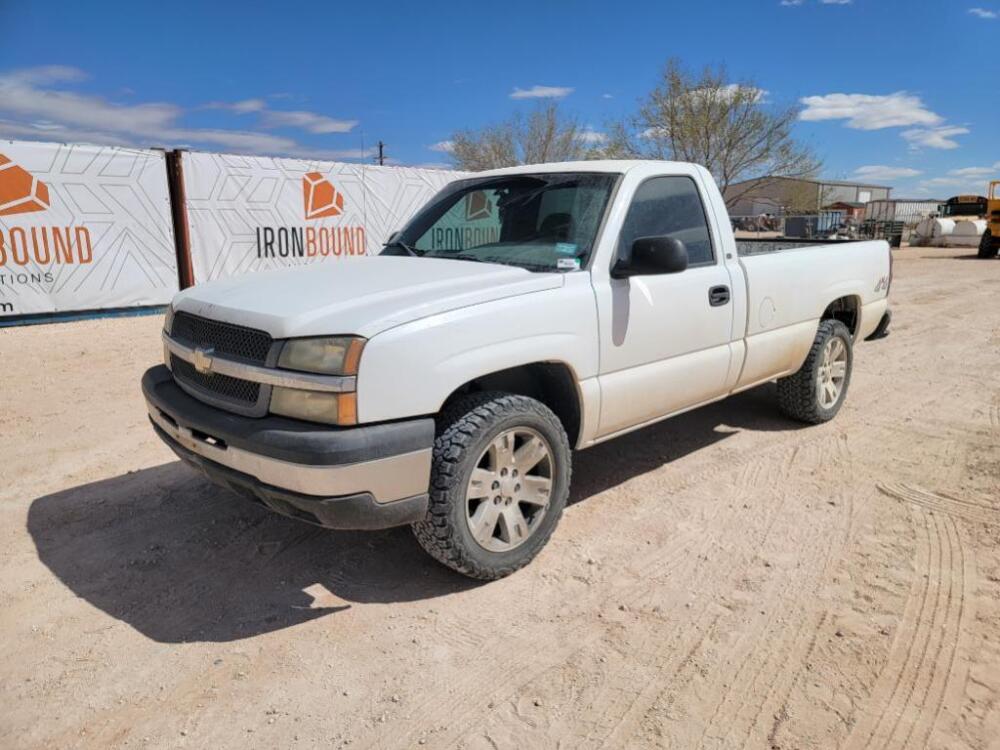 2004 Chevrolet Silverado Pickup Truck 2004 Chevrolet Silverado Pickup Truck
