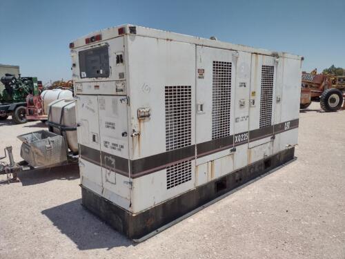 CAT XQ225 Generator