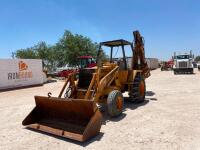 Case 580C Backhoe Loader