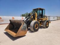 2000 Catepillar IT38G Loader