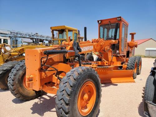 Champion 740 Motor Grader