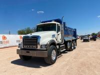 2009 Mack GU713 Dump Truck