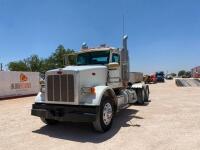 2013 Peterbilt 367 Day Cab Semi Truck