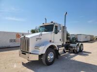 2005 Kenworth T800 Truck Tractor