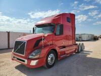 2010 Volvo VNL 670 Sleeper Truck Tractor