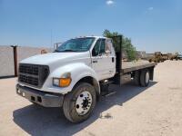 2001 Ford F-650 Flat Bed Truck