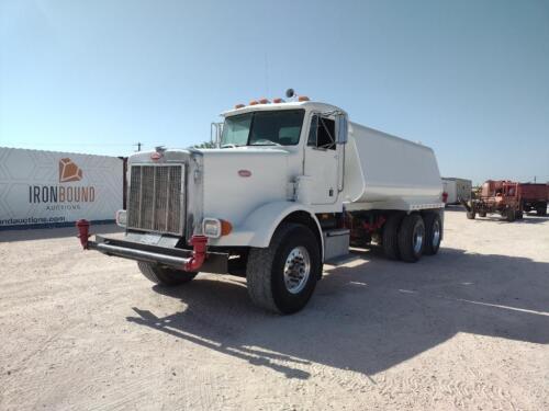 2001 Peterbilt 357 Water Truck