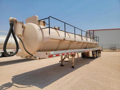 2003 Vacuum Tank Trailer