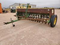 John Deere 8000 Seed Drill