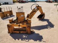 CASE D100 Backhoe Attachment