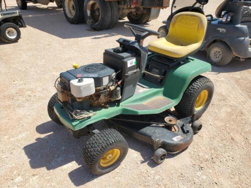 John Deere Riding Mower