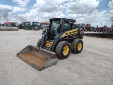 New Holland L190 Skid Steer