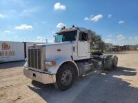 2003 Peterbilt 378 Day Cab Semi Truck