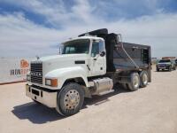 2006 Mack CHN 613 Dump Truck