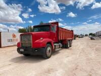 Freightliner Manure Spreader Truck