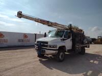 Chevy C4500 Truck w/Water Well Pulling Unit