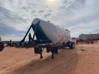 1987 Fruehauf Pneumatic Trailer