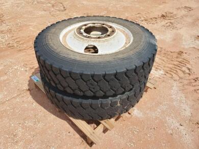 (2) Truck Wheels & Tires 11 R24.5
