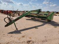 John Deere 1600 Swather, Pull Type