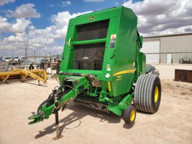 John Deere 469 Round Bale Baler