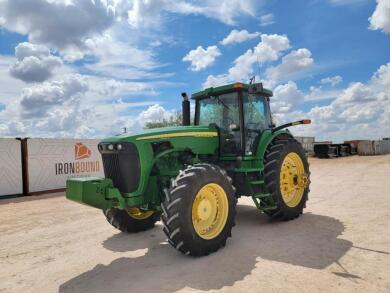 John Deere 8520 MFWD Tractor