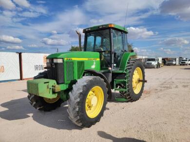 John Deere 7810 MFWD Tractor