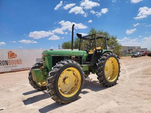 John Deere 2955 Tractor