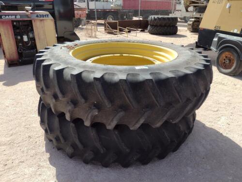 (2) John Deere Wheels/Tires 480/80 R 46