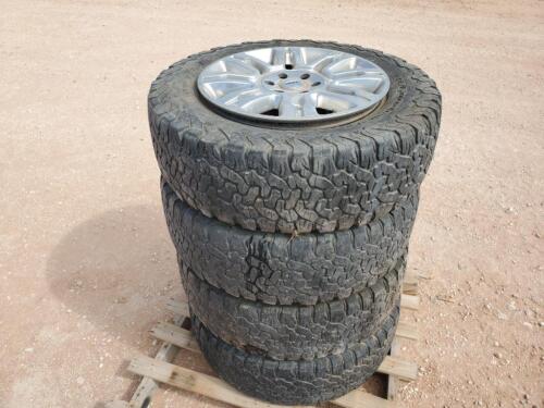 (4) Ford Wheels w/Tires 275/65 R 20