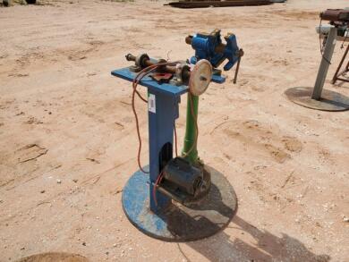 Shop Made Bench Buffer and Bench Vise