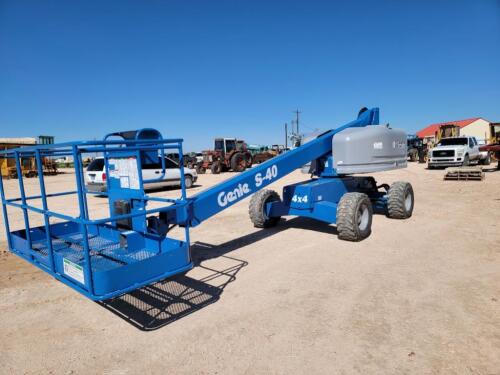 2007 Genie S-40 Manlift