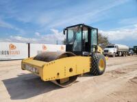 2001 Cat CS-683E Compactor Roller