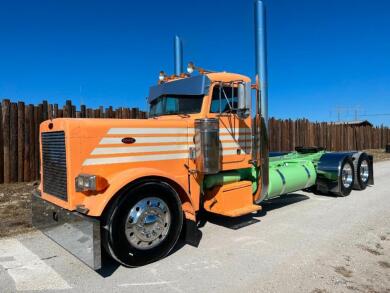 1993 Peterbilt Truck (Offsite)