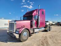 1999 Freightliner Classic XL Truck