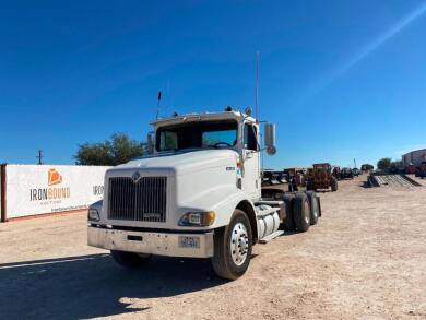 1998 International 9200 Day Cab Truck ( No Windshield )