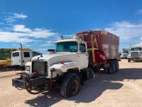 Mack RD688S Feed Mixer Truck