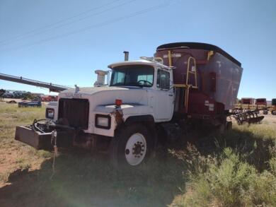 Mack Feed Mixer Truck