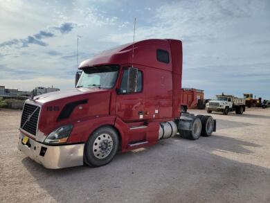 2006 Volvo VNL Truck