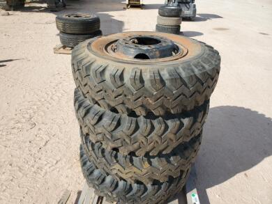 (4) Truck Wheels w/Tires 10.00-20