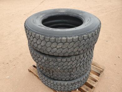 (4) Used Truck Tires 295/75 R 22.5