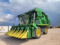 John Deere 7760 Cotton Picker