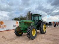 John Deere 4850 Tractor w/Duals