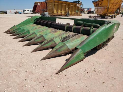 John Deere 853 Corn Header